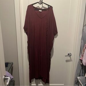 Chic burgundy / wine women’s dress